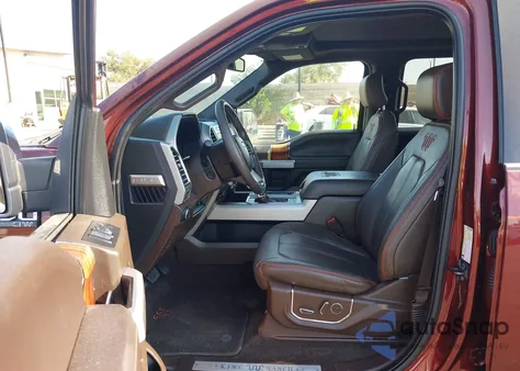 2015 Ford F-150 King Ranch из США, поврежденный, VIN 1FTEW1CFXFFA34348